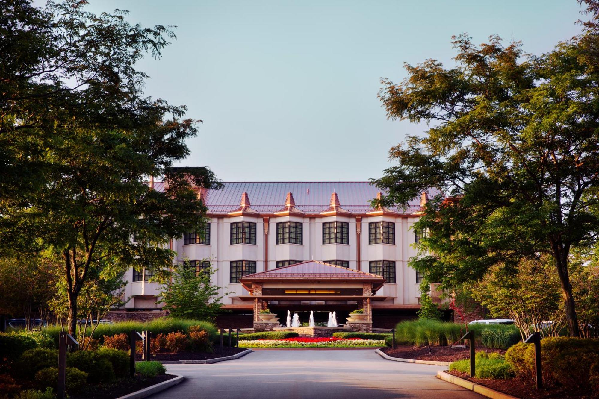 Отель Nemacolin Farmington Экстерьер фото
